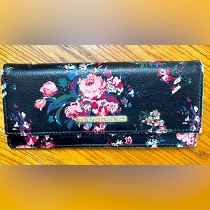 Bandolino (by Nine West) black floral clutch/wallet.
